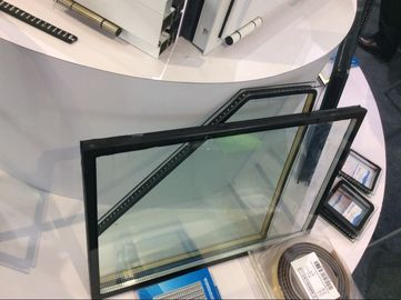 Insulated glass compound sealing spacer