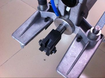 Handle Penumatic Plastic Profile Corner Cleaning Machine